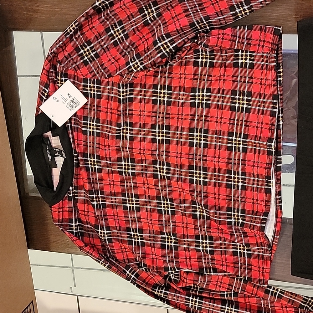 Forever 21 top and bottom plaid set size 2XL